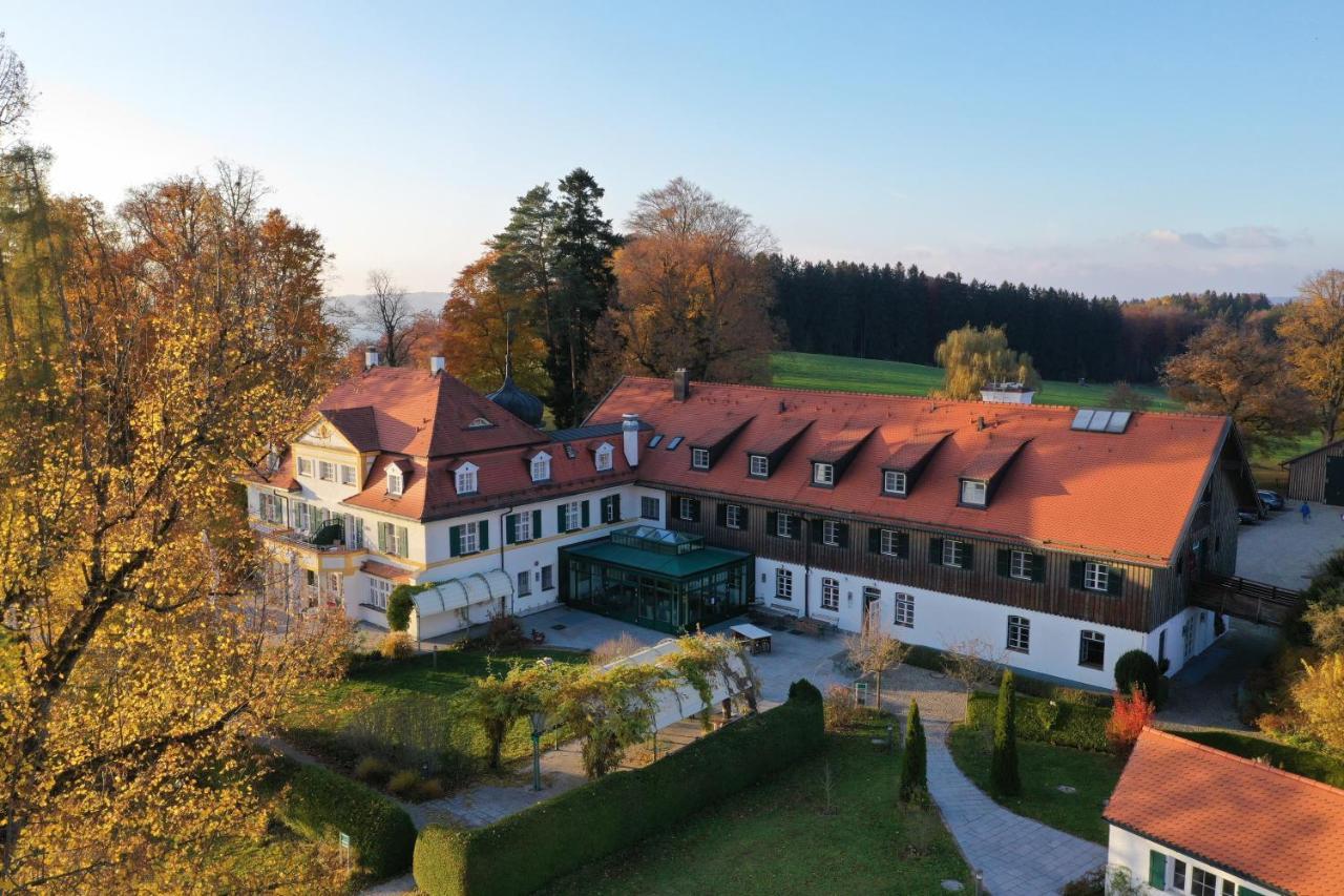 Biohotel Schlossgut Oberambach Exterior photo