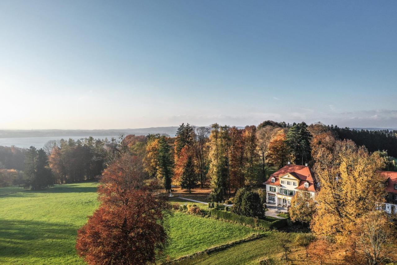 Biohotel Schlossgut Oberambach Exterior photo